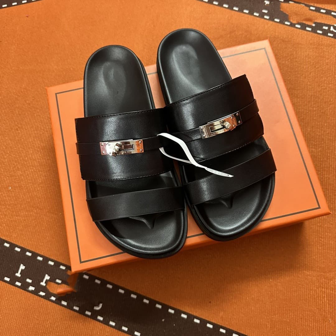 H Family Second Uncle Genuine Leather Metal Buckle Slippers Women's Summer Outdoor Flat One-Strap Slippers Fashionable Versatile Non-Slip Beach Sandals
