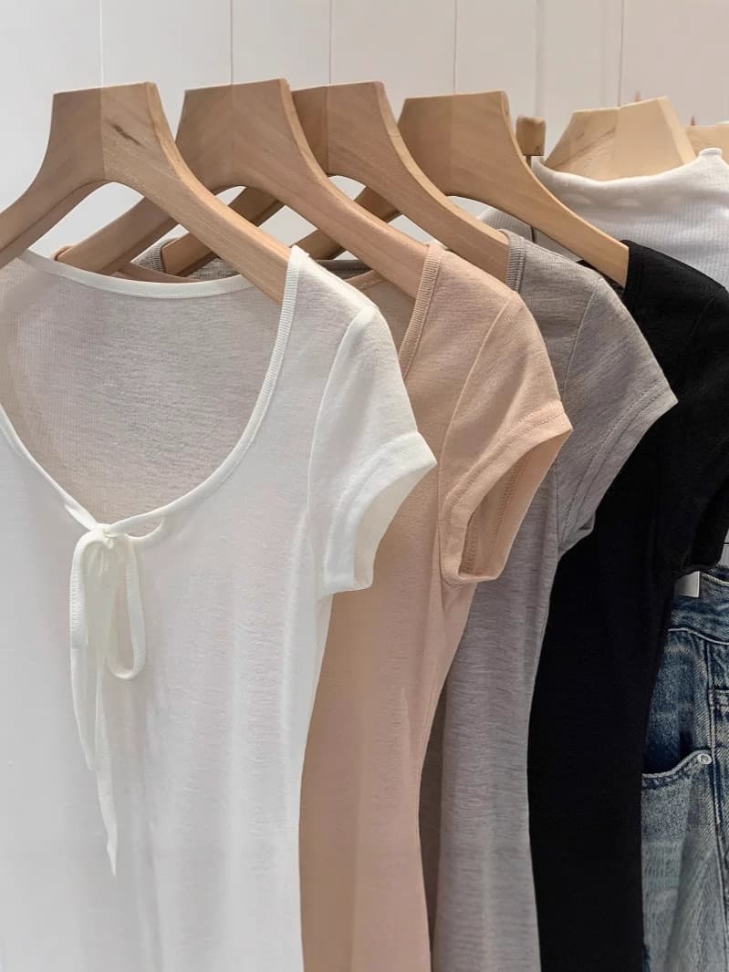 Export Clearance Brand Design U-Neck Short Sleeve T-Shirt for Women, Slim Fit Top