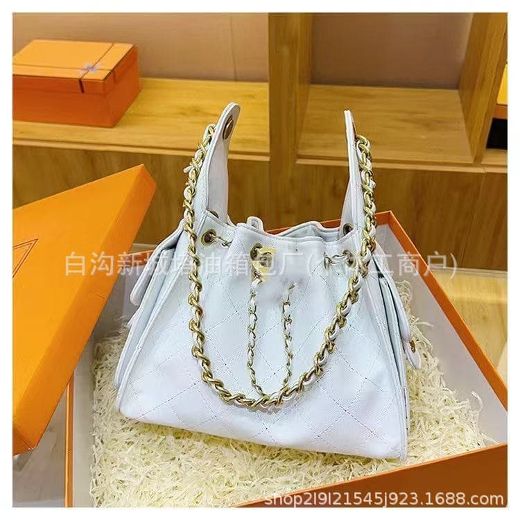 2026 New Cross-Border Large Capacity Chain Bag, Crossbody/Shoulder Bag, Stylish, Simple, and High-End 9053#
