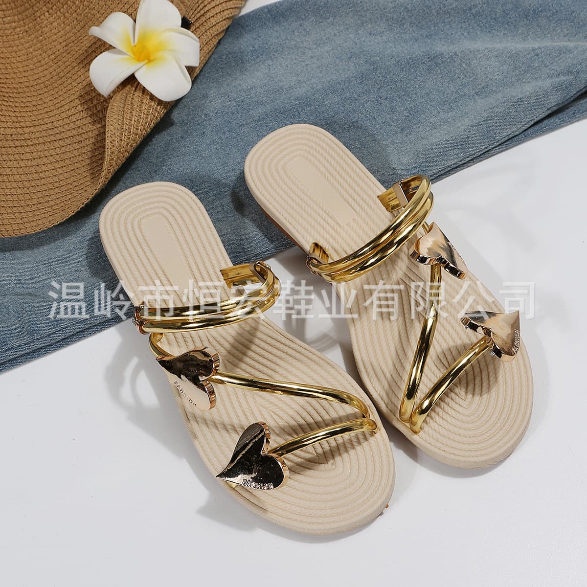 New Style Women's Sandals Fashion Open Toe Non-Slip Sandals Outdoor Mini Heart-Shaped Flat Sandals Slides