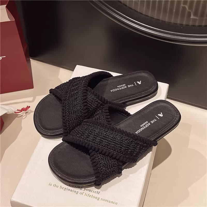 Sheepskin Version! Retro Casual Vacation Beach Slippers for Women, Summer Outdoor Wear, Cross-Strap Korean Style Versatile Flat Slippers