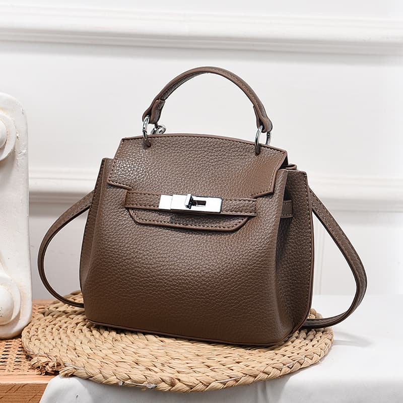 Summer Versatile Fashion Single Shoulder New Crossbody Bag Women 2025 Mother's Handbag Tote Bag Factory Women's Bag