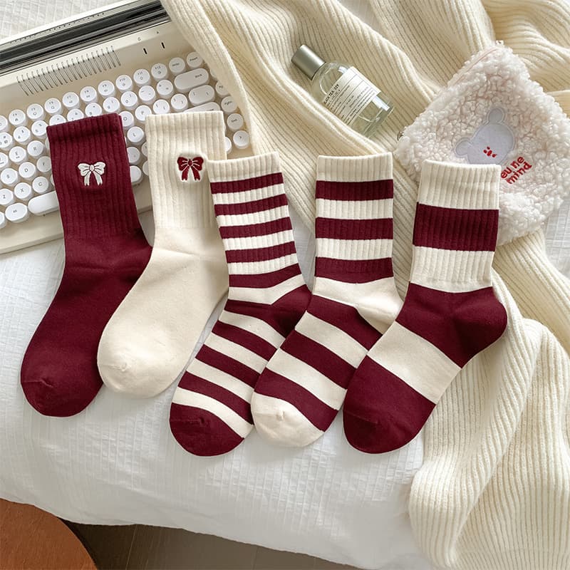 Snow Mountain Socks Japanese Unisex Mid-Calf Socks Ins Chunky Yarn Trendy Couple Socks Autumn Winter