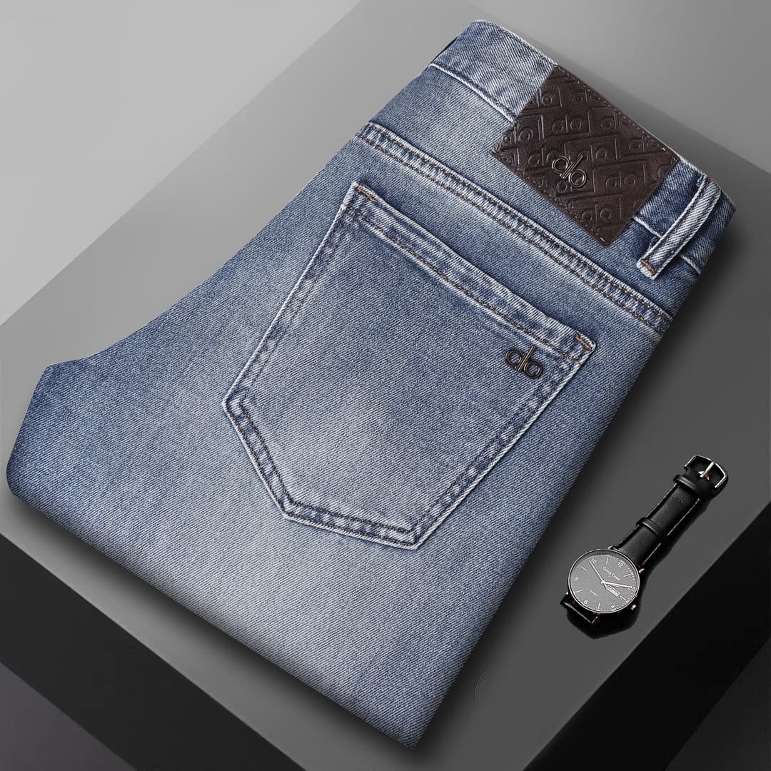 Light blue Xintang brand brand jeans men's 2026 new slim-fit straight leg trousers, a popular cross-border e-commerce item.