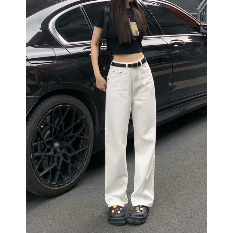 Women's white high-waisted wide-leg jeans, spring style, Korean style, loose fit, slimming, versatile straight leg floor-length pants.