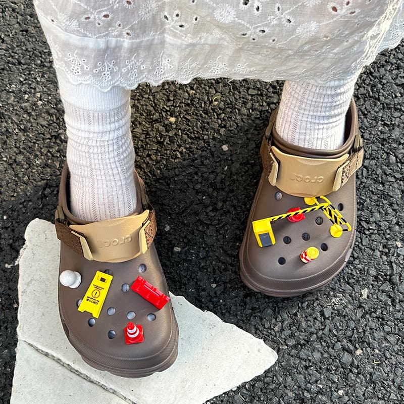 Funny Traffic Sign Roadblock Shoe Charms Compatible with Crocs Decorative Accessories Shoe Buckle Clips DIY Ornaments