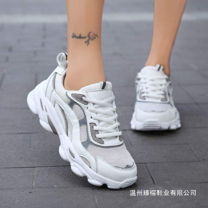New women's leather chunky sneakers, leather athletic shoes, thick-soled chunky sneakers, casual walking shoes, student running shoes.