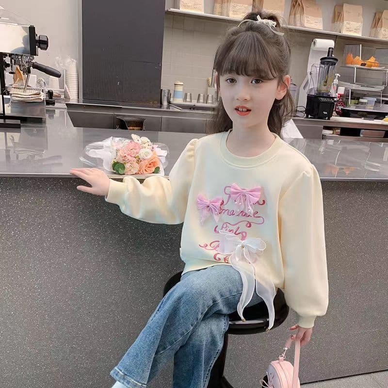Girls' Spring and Autumn Sweatshirt, Stylish Base Shirt for Girls, Fashionable Top for Children Aged 8-9