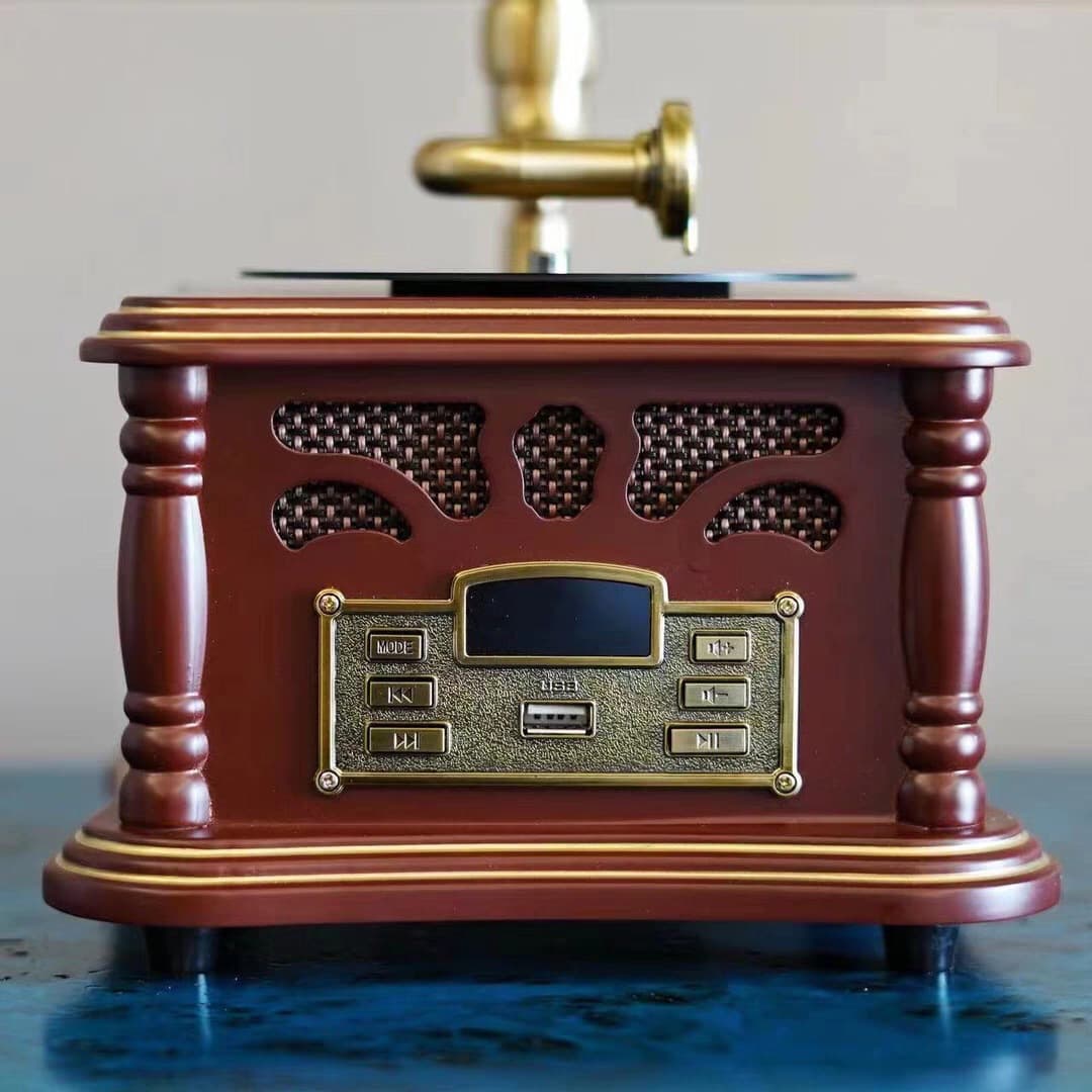Vintage Phonograph Multifunctional Bluetooth Speaker Radio Decorative Ornament Outdoor Retro Speaker