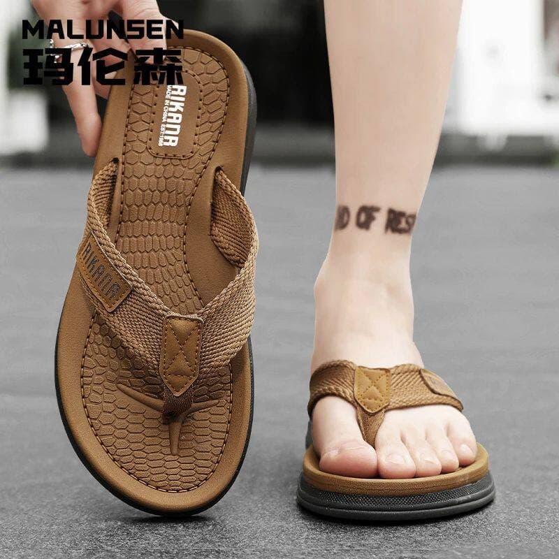 MALUNSEN Men Flip Flops Summer Outdoor Soft Sole Sandals Large Size Beach Shoes