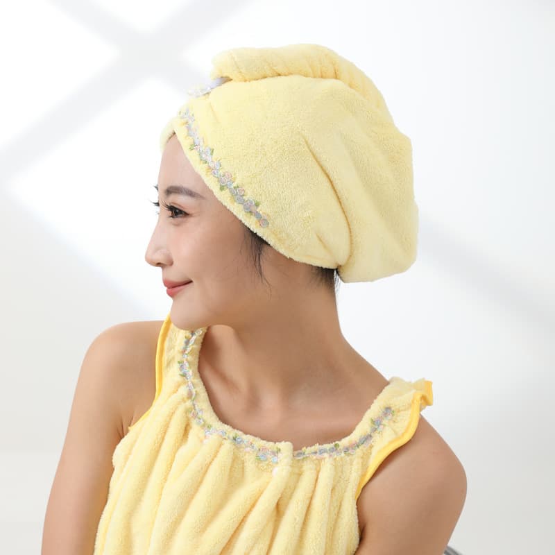 New polyester coral fleece plain-colored lace-trimmed hair drying cap, soft and absorbent, suitable for drying hair, shower cap, head towel, factory wholesale.