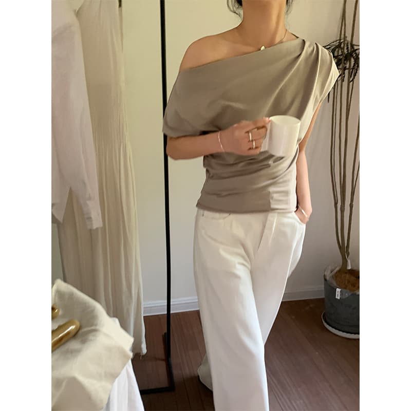 Love & Nancy Thirteen Lines 2026 Summer Off-Shoulder Three-Dimensional Gathered Slim Fit Short-Sleeve T-Shirt for Women 21140