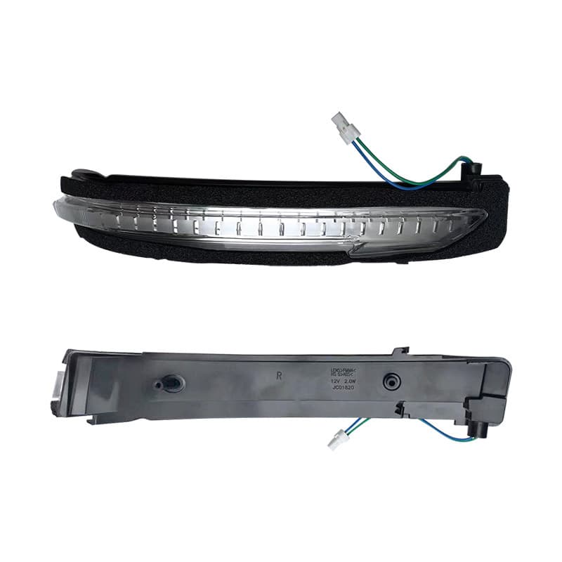 Suitable for Nissan Loulan Reversing Mirror Housing Rearview Mirror Cover 15 to 22 Years Reflective Lens Steering Lampshade