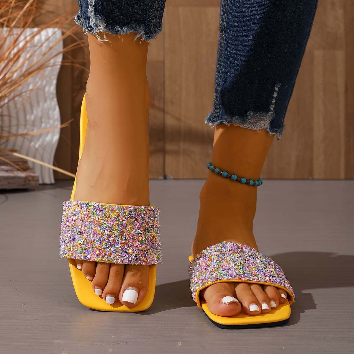Women's Square-Toe Flat Sandals 2025 Summer New Colorful Sequins One-Strap Casual Beach Slides