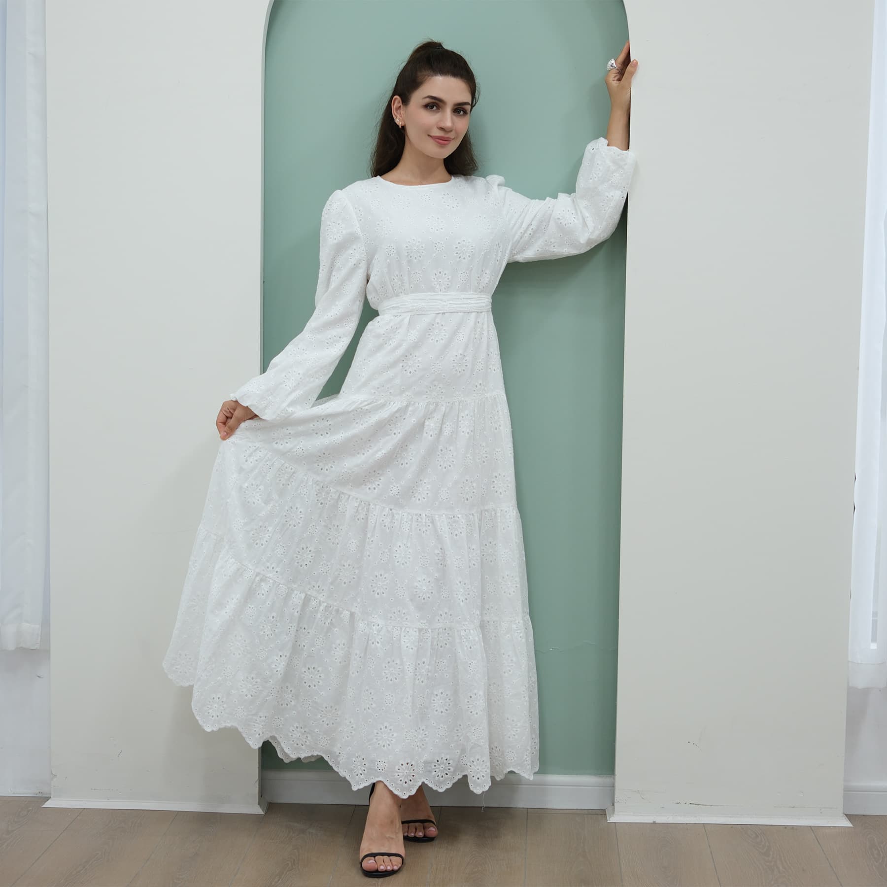 Aiyirui's Real Shot of a Plus-Size Collarless Dress with Hollow Embroidery 1066