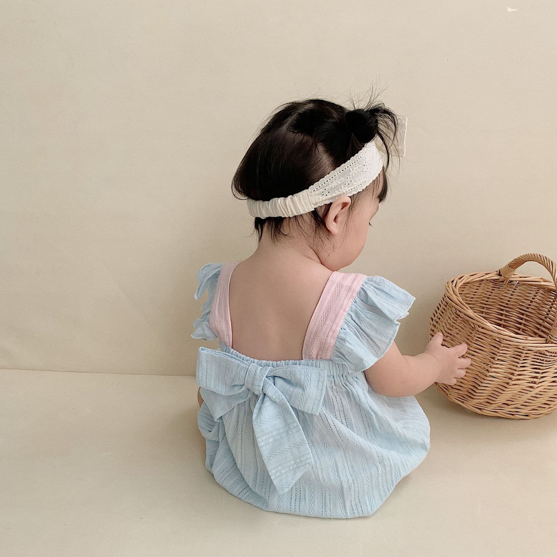 2025 Summer New Style Baby Clothes, INS Style, Thin Romper, Outerwear, Baby Girl's Rimmed Suit with Bow