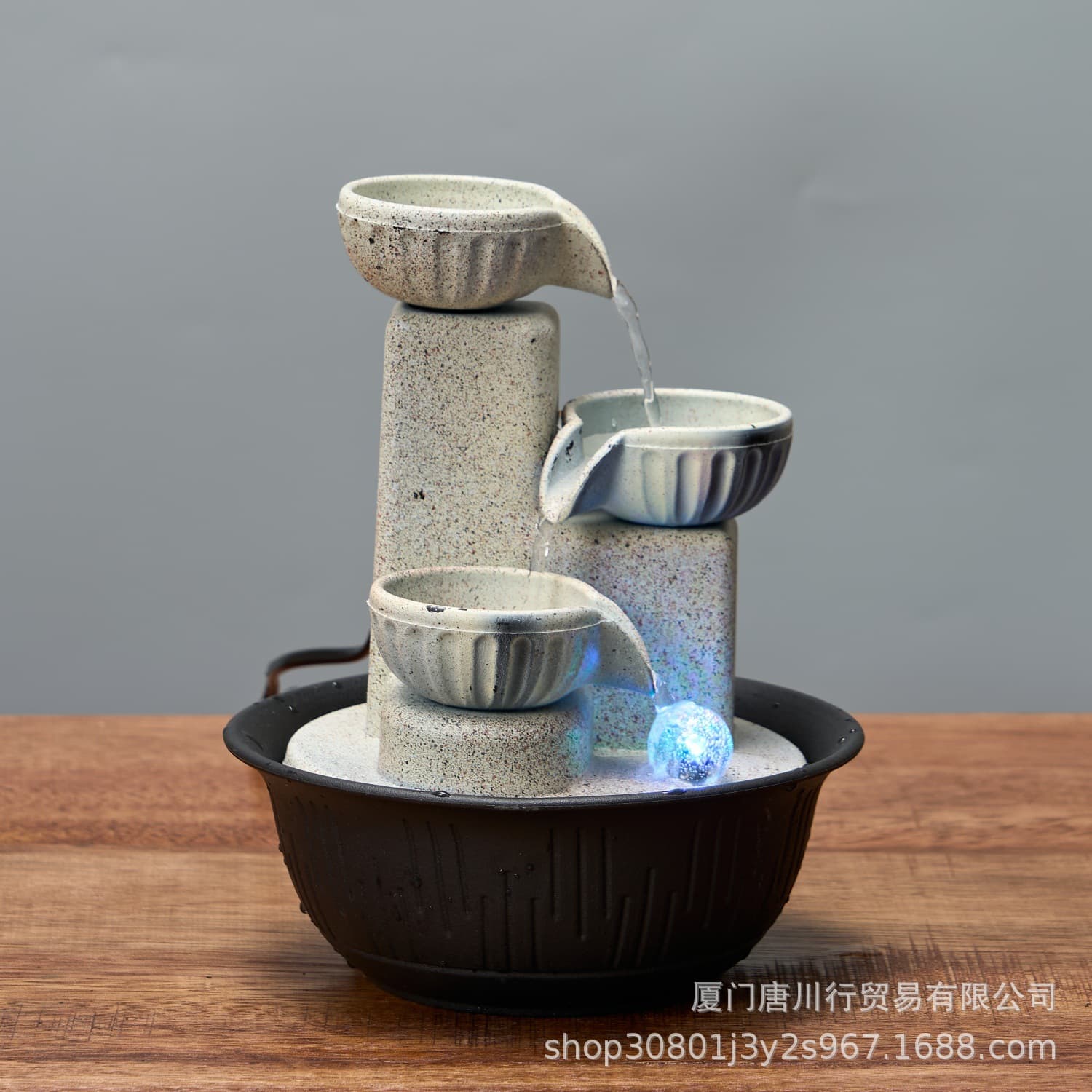 Small Water Fountain Wealth Decor with Circulating Water, Attracts Fortune and Adds Humidity, Office Desk Home Luxury Ornament for Relaxation