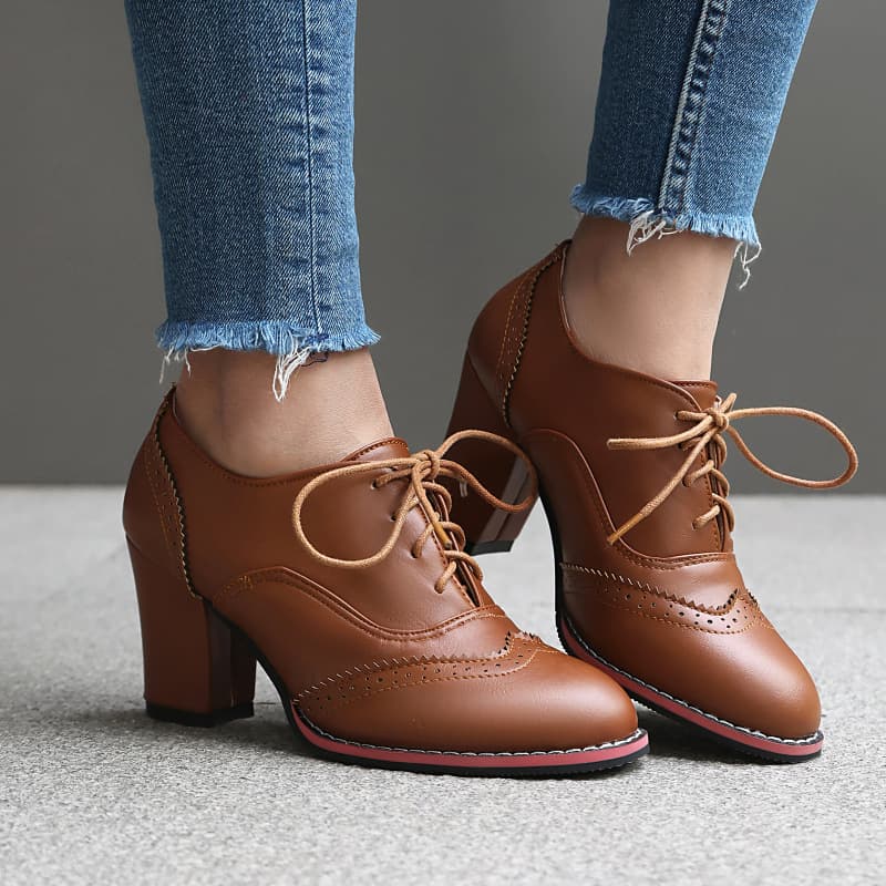 2026 New European and American Style Round Toe Low Mouth Burnout Retro Single Shoes with Lace-up Chunky Heel Women's Shoes (Cross-border E-commerce)