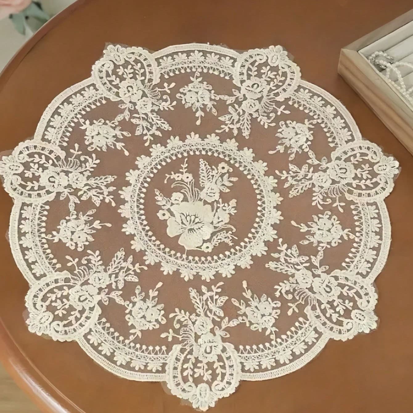 French Round Lace Placemat Ins Exquisite Embroider Lace Table Mat European Style Photo Background Decorative Cloth