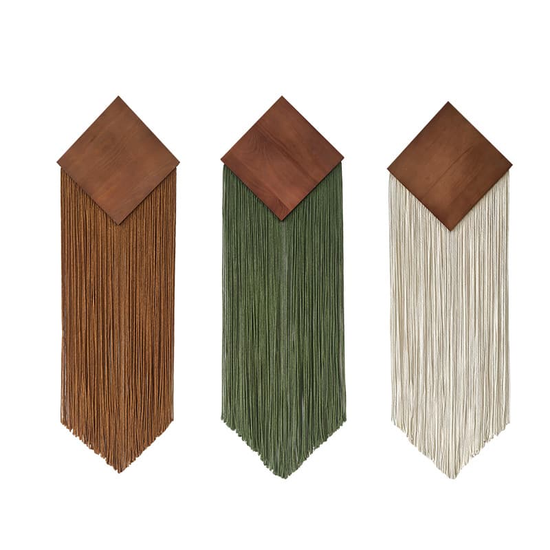 Hand-woven diamond-shaped wooden tassel tapestry, suitable for use in guesthouses, living rooms, bedrooms, and as a wall decoration.