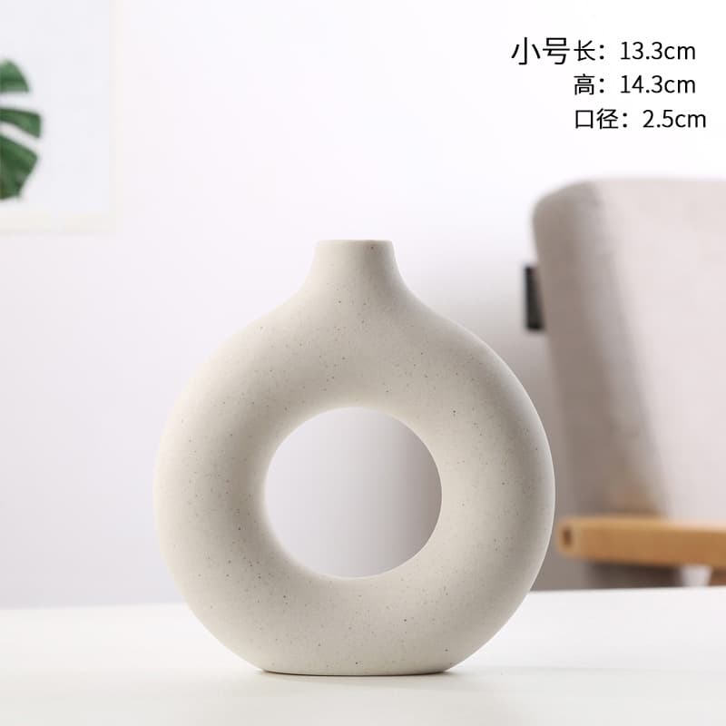 Ceramic craft vase for living room flower arrangement, Nordic ins style, creative round dried flower vase, trending item