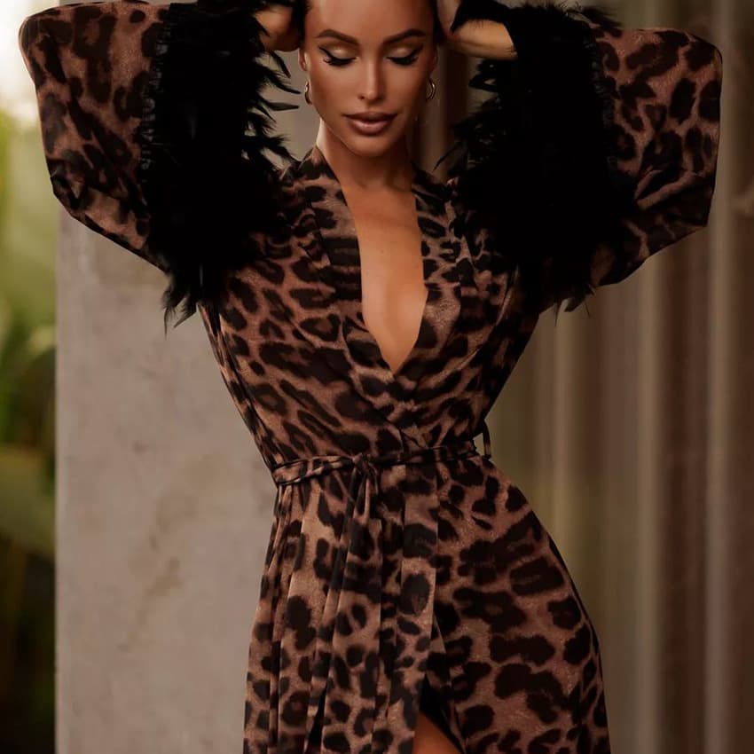 European and American style spring/summer deep V leopard print sexy pajamas women's loungewear feather patchwork long sleeve long tie-up robe cross-border