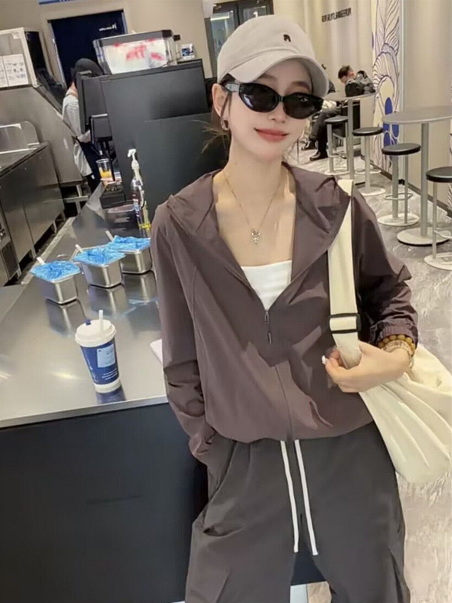 2026 New Summer Solid Color Raglan Sleeve Hooded Sun Protection Jacket for Women, Thin, Breathable Sports Zipper Cardigan Top