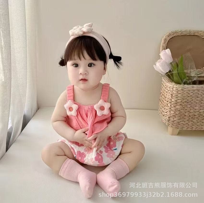 New style summer sleeveless romper for newborns, pure cotton bodysuit, baby suspender triangle princess style