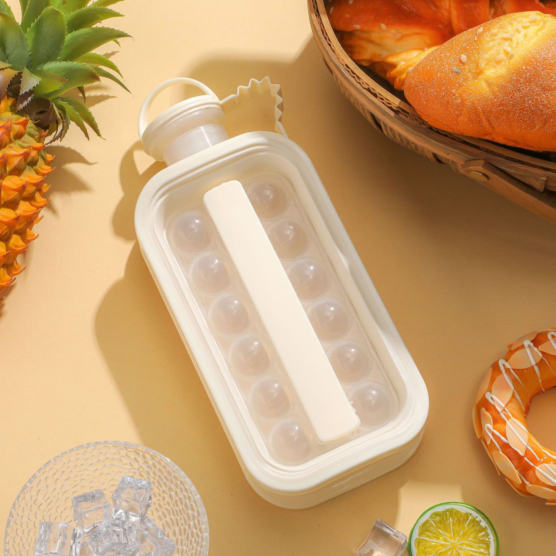 New Ice Ball Maker Mold Household Ice Cube Tray Ball Bottle 2-in-1 Water Bottle Silicone Portable Cold Drink