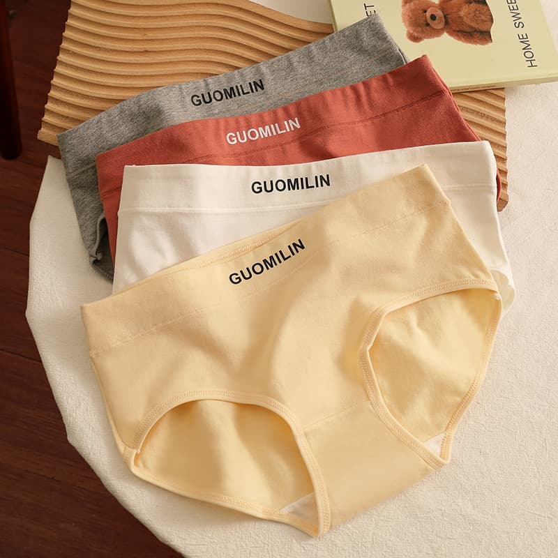 Pure cotton underwear for female students, black, white, gray, Japanese style, antibacterial, pure cotton crotch, simple mid-waist, lettering, breathable women's briefs.