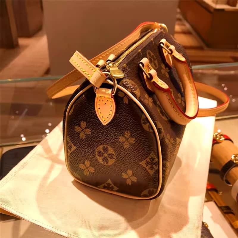 Cross-border Original 163 Chip L2026 New LV Speedy Pillow Bag V Genuine Leather Women's Shoulder Bag Crossbody Bag