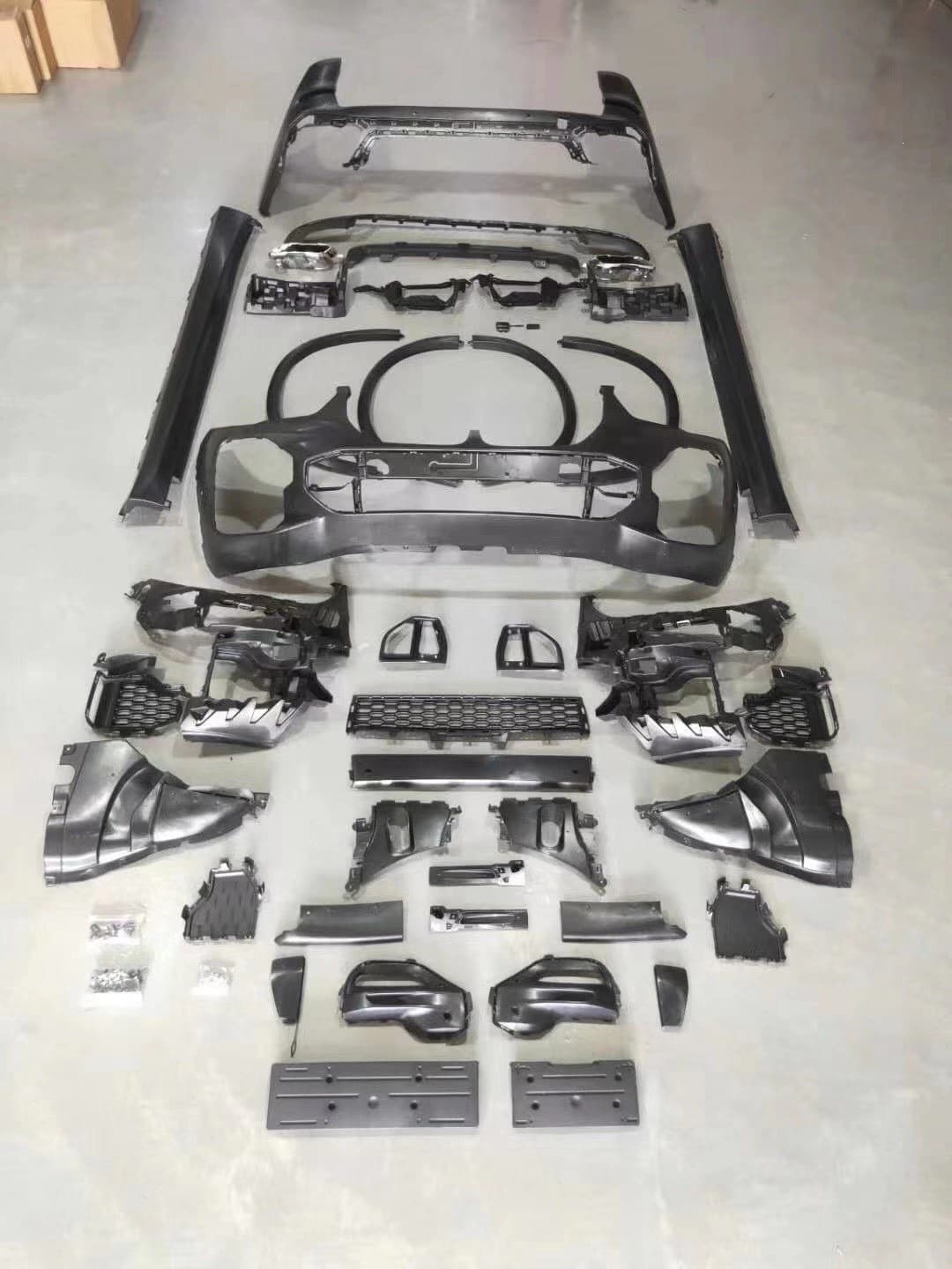 MT Body Kit Bumper for BMW X5 G05 Pre-Facelift MT Exhaust
