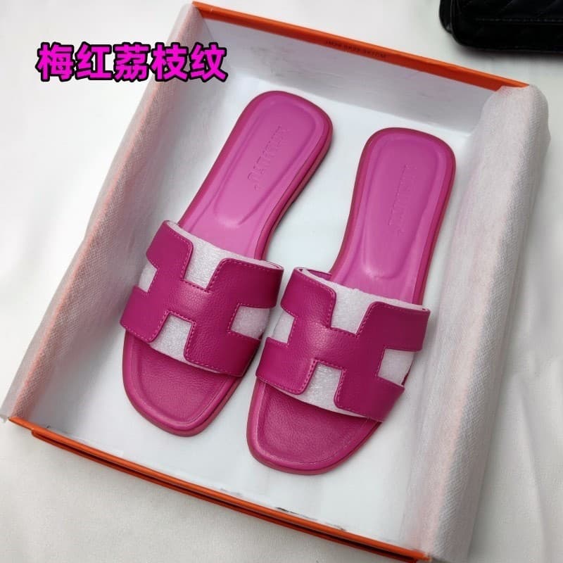 2025 New Flat Slide Sandals Women Summer Beach Slippers