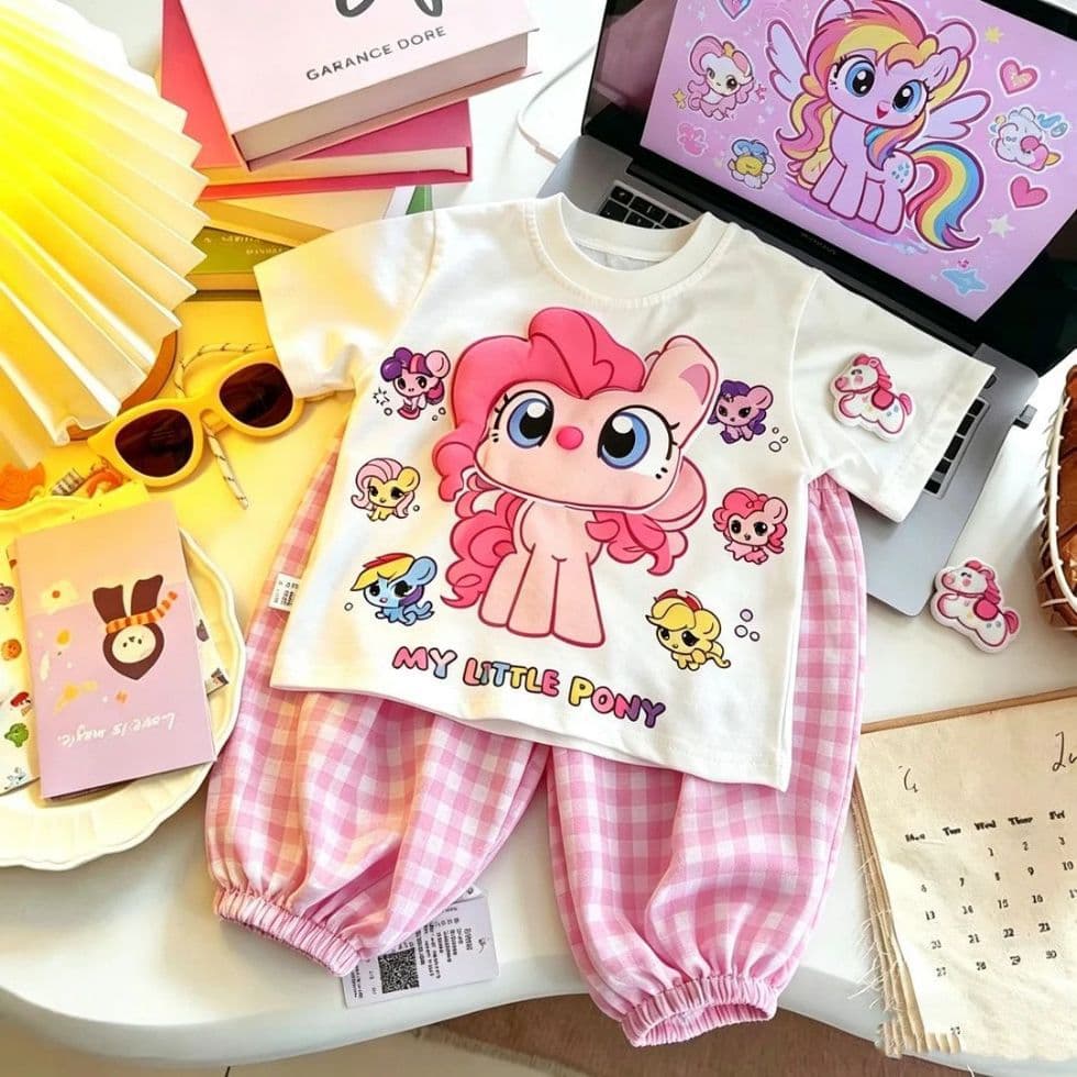 (Bubble Blowing + Flashing Lights) New Summer Girls' Korean Style 3D Cartoon Print Short-Sleeve T-Shirt, Stylish and Versatile Top