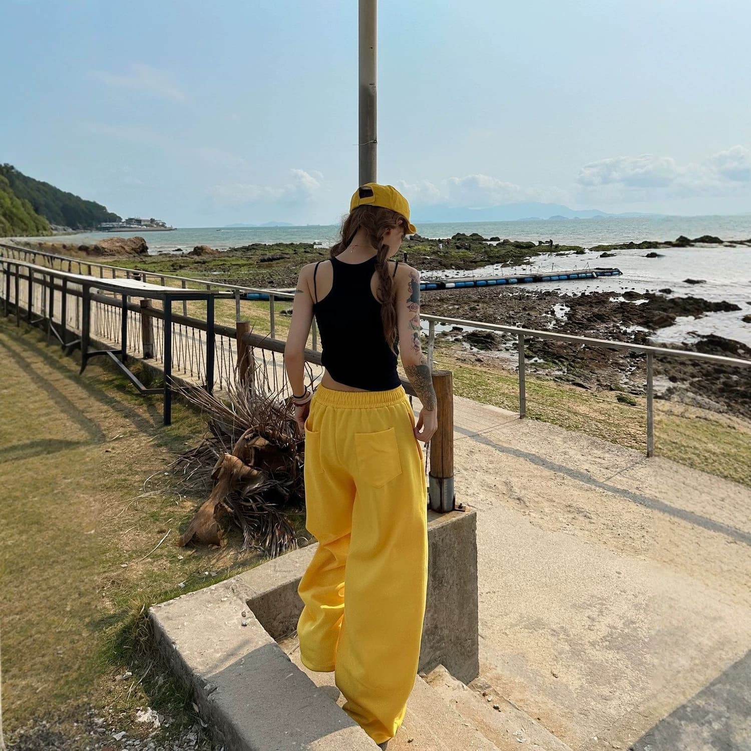 2026 New Spring American Washed Gradient Letter Print Yellow Curved Sweatpants Unisex Jazz Dance Wide Leg Pants