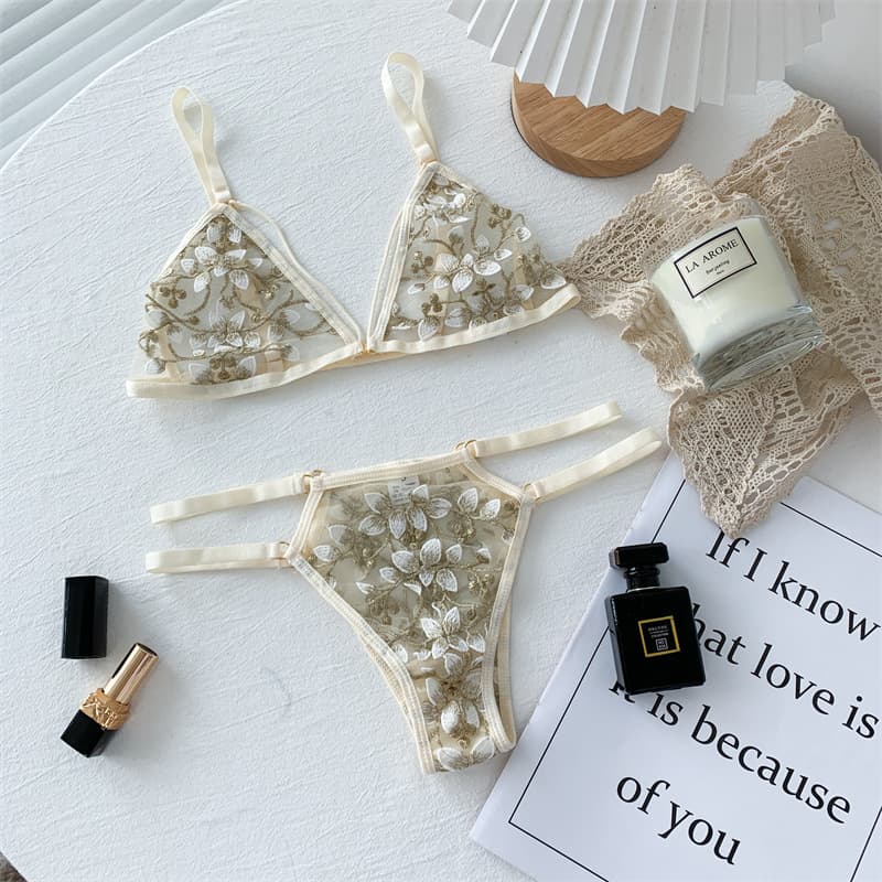 Export Sexy Three-Piece Set 3D Embroidered Flower Bra and Panty Set Lingerie 2049
