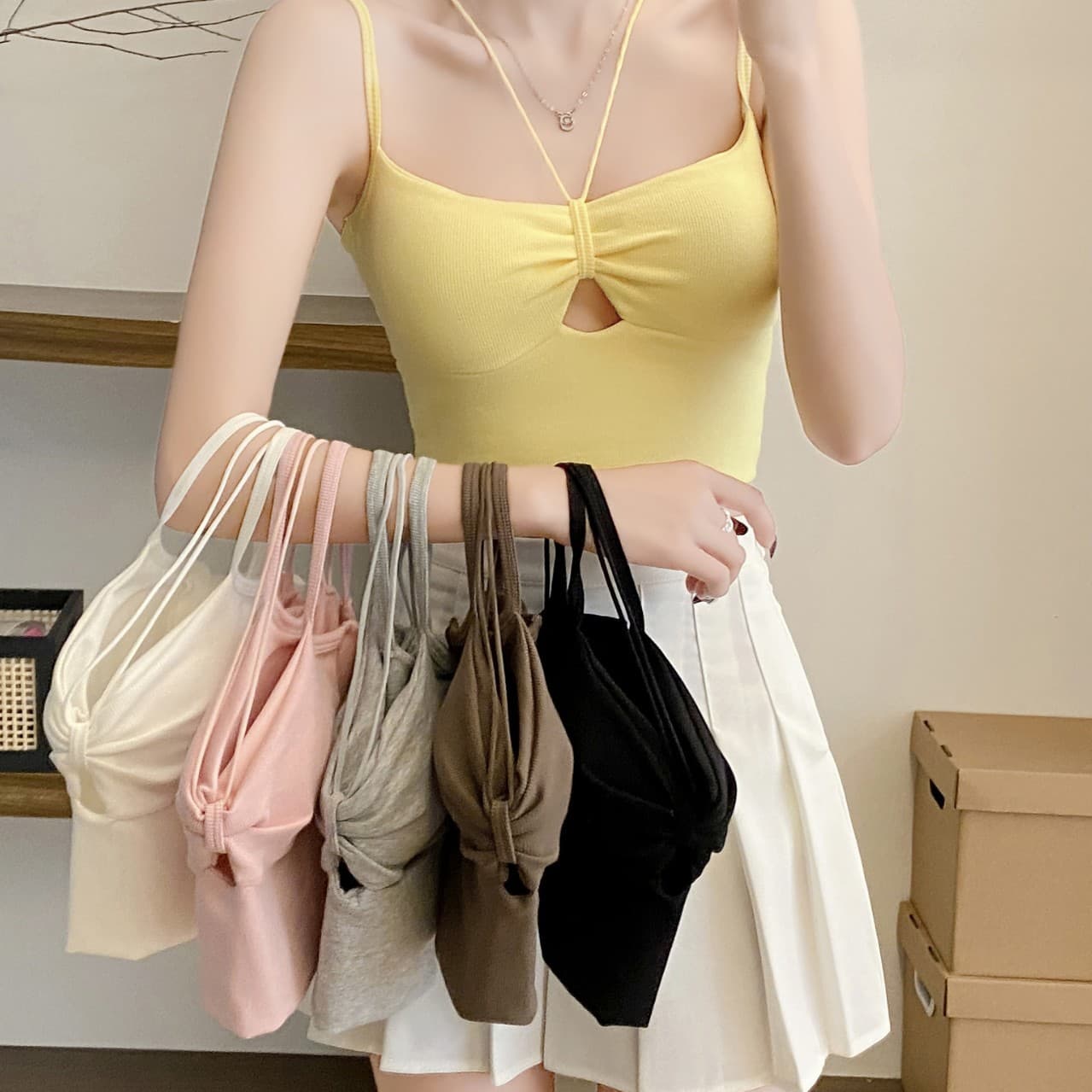 Spring and summer new pure wind hollow sling breathable fixed cup outer wear inner vest RC cotton thread sexy wrap chest