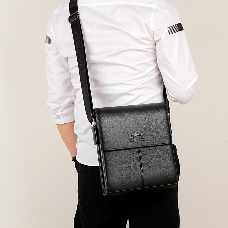Men's genuine leather shoulder bag, casual crossbody bag, flap bag, vertical leather backpack, European and American retro style.