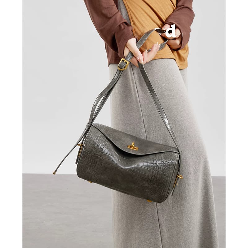 B brand same style, new light luxury style crocodile pattern buckle pillow bag, soft leather women's bag, fashionable single shoulder crossbody bag, cross-border