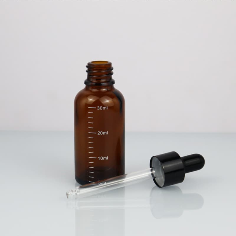 5ml Graduated Essential Oil Bottle Custom Amber Glass Dropper Bottle for Serum Portable Cosmetic Refill Bottle