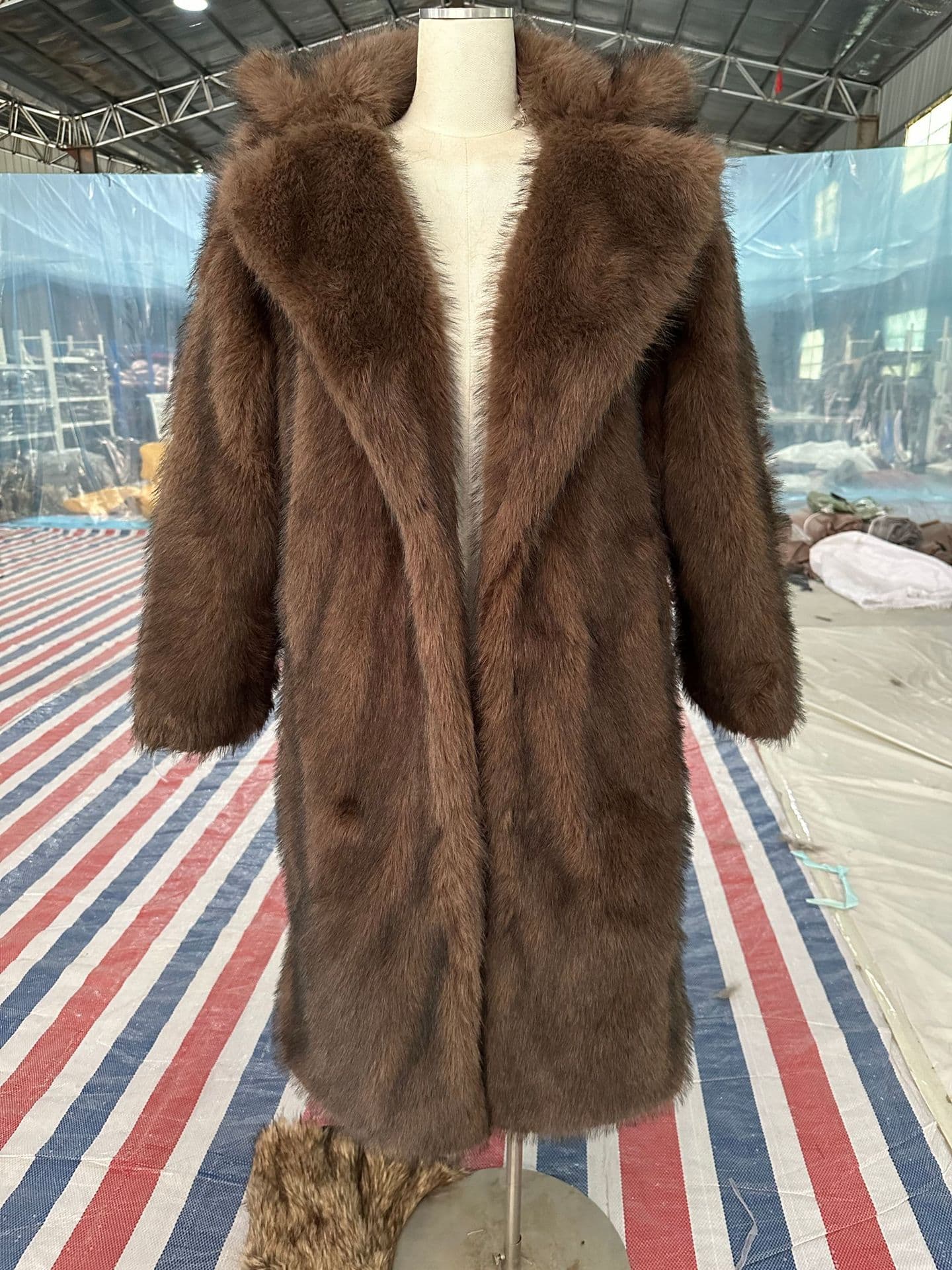 Cross-border European and American autumn and winter eco-friendly artificial fur dyed pointed long suit collar faux fox fur coat coat