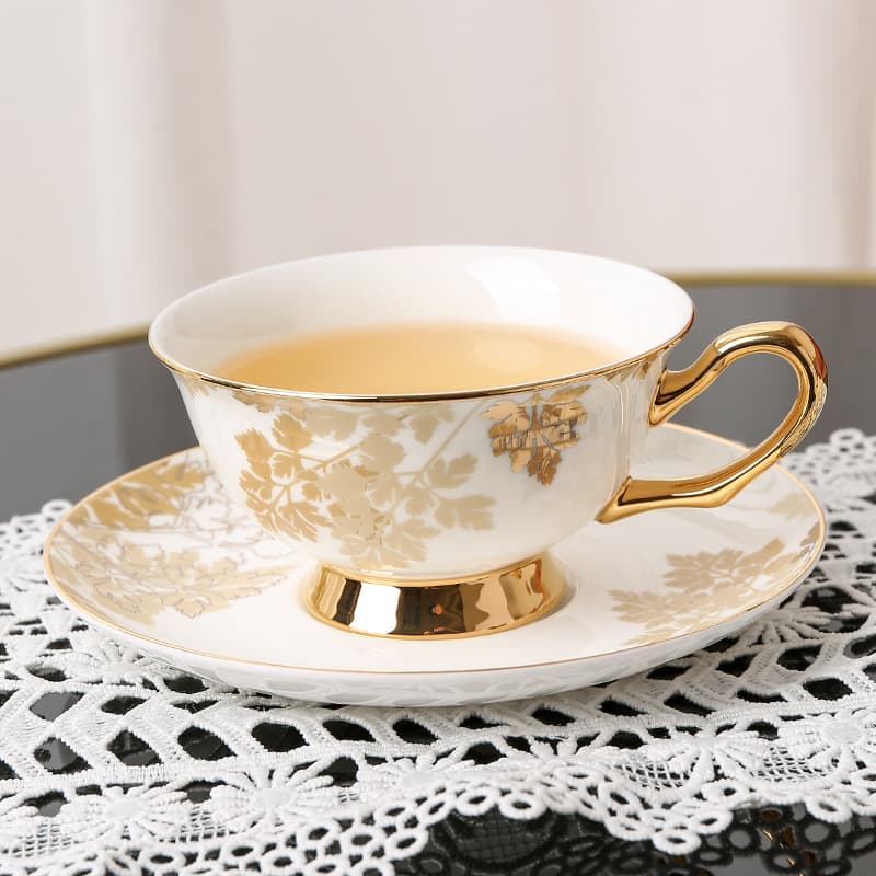Meidao Autumn Romance Luxury Afternoon Tea Set with Candle Heating Glass Pot for Brewing Flower Tea and Fruit Tea