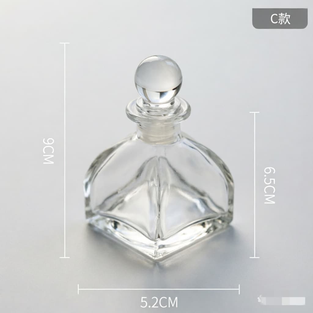 Vintage Embossed Glass Aromatherapy Bottle with Lid, Mini Transparent Wish Bottle