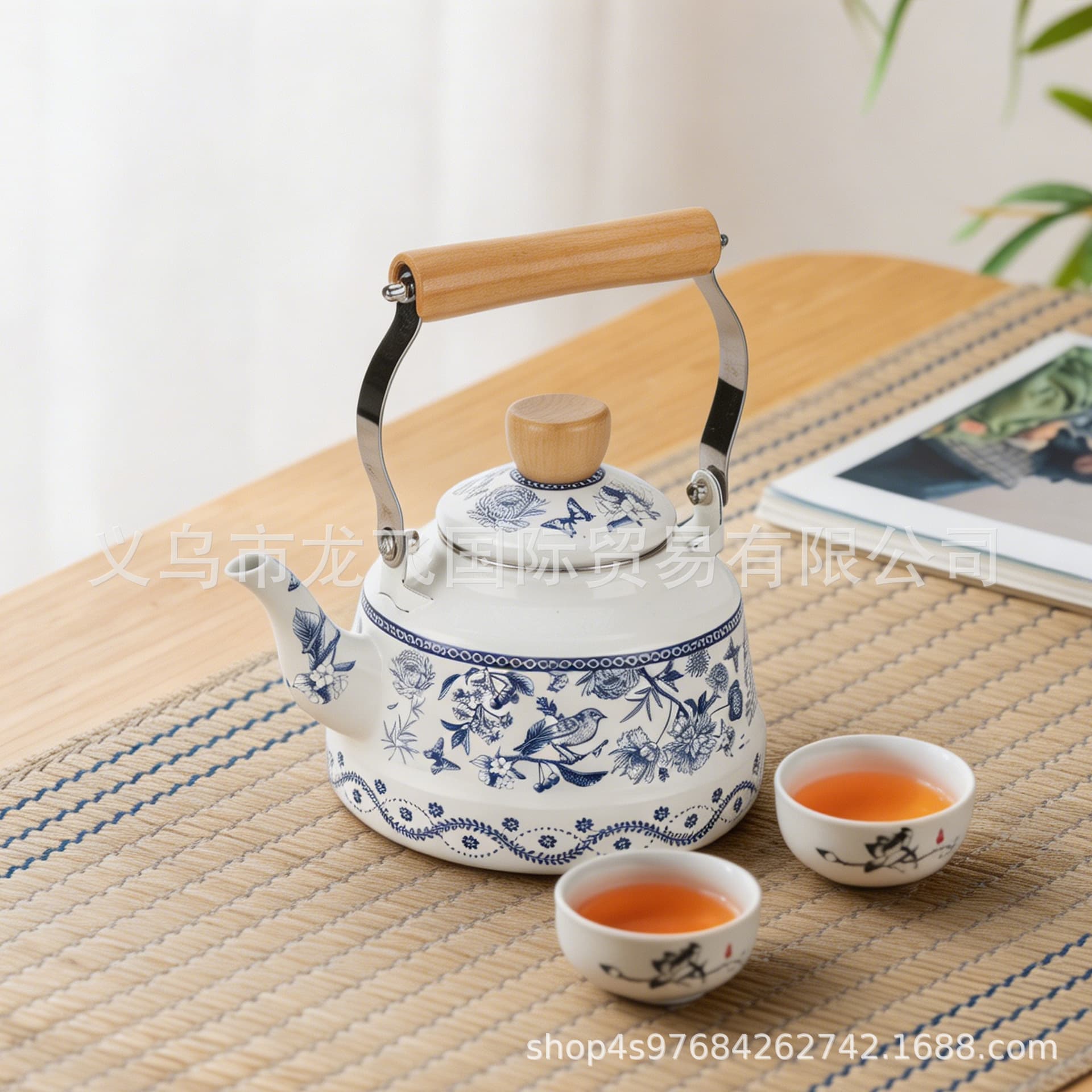 Middle East Hot-Selling Thickened Enamel 2.5L Teapot, Enamel Kettle, Enamel Pot, Water Boiling Kettle, Suitable for Gas and Induction Cookers, Available Now