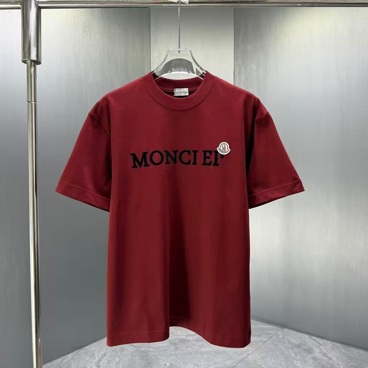 New Flocked Moncler Logo Velcro Round Neck Short Sleeve T-Shirt for Men and Women Collection