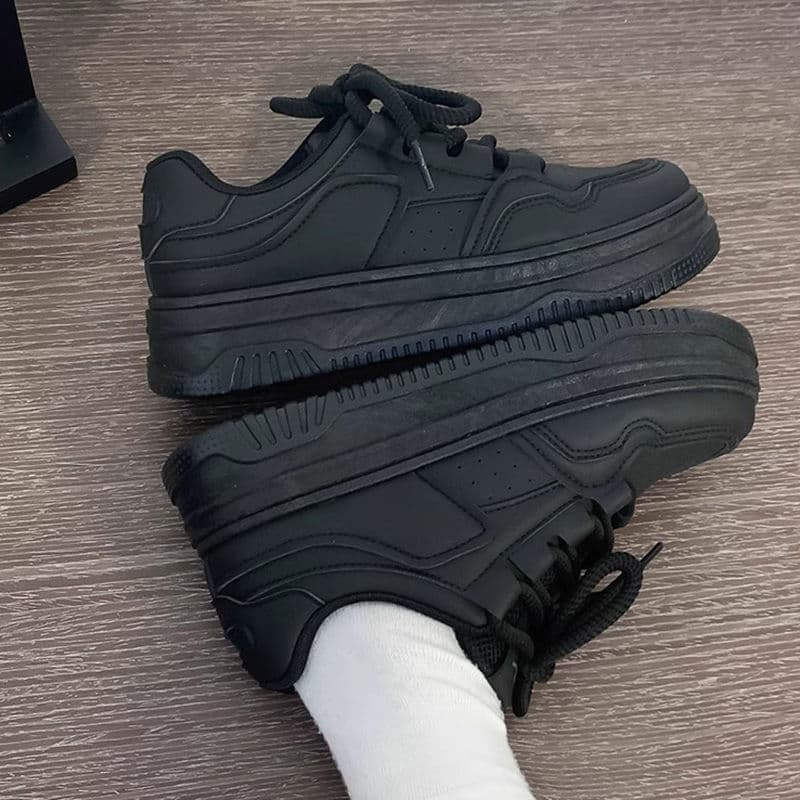 2025 Spring New Women's Shoes Thick Sole Dad Shoes Casual Sneakers Black Mid Top Shoes