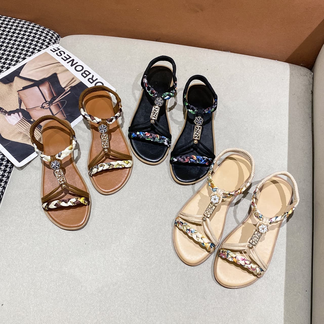 2023 New Style Women's Sandals, Factory Direct Supply, Round Toe, Woven Fashion, Flat, Plus Size, Beach Sandals