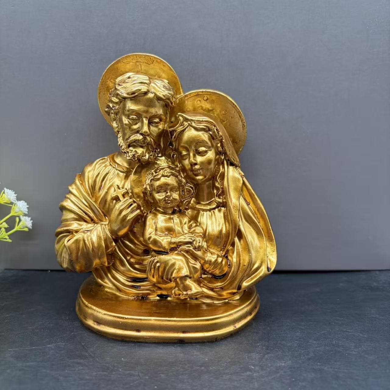 European Holy Family Statue Christmas Father Mother Day Gift Resin Craft Decoration