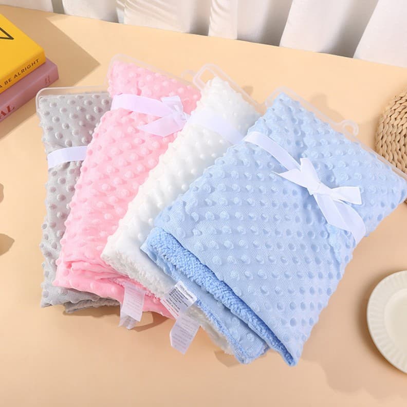 Bubble Blanket Baby Stroller Blanket Baby Going Out Wrap Blanket Double Layer Warm Solid Color Pressed Bubble Blanket Soft