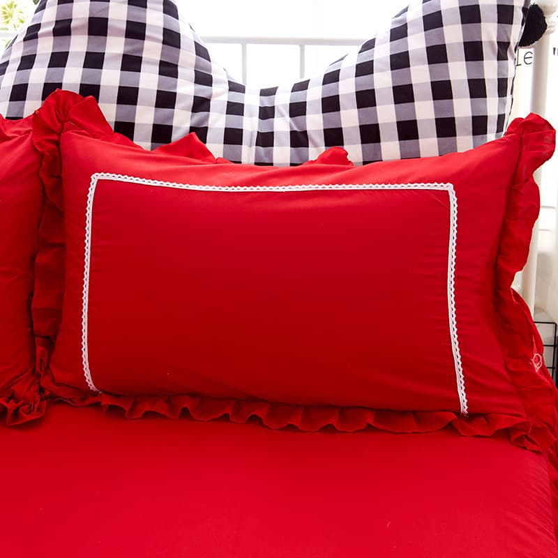 Korean style solid color lace pillowcases, one pair, free shipping, student dormitory, brushed princess style pink ruffled pillowcases